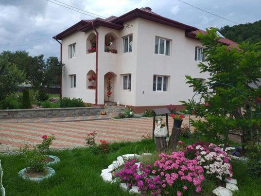 Casa Irina Hotel มานาสทิรีอา ฮูโมรูลุย ภายนอก รูปภาพ