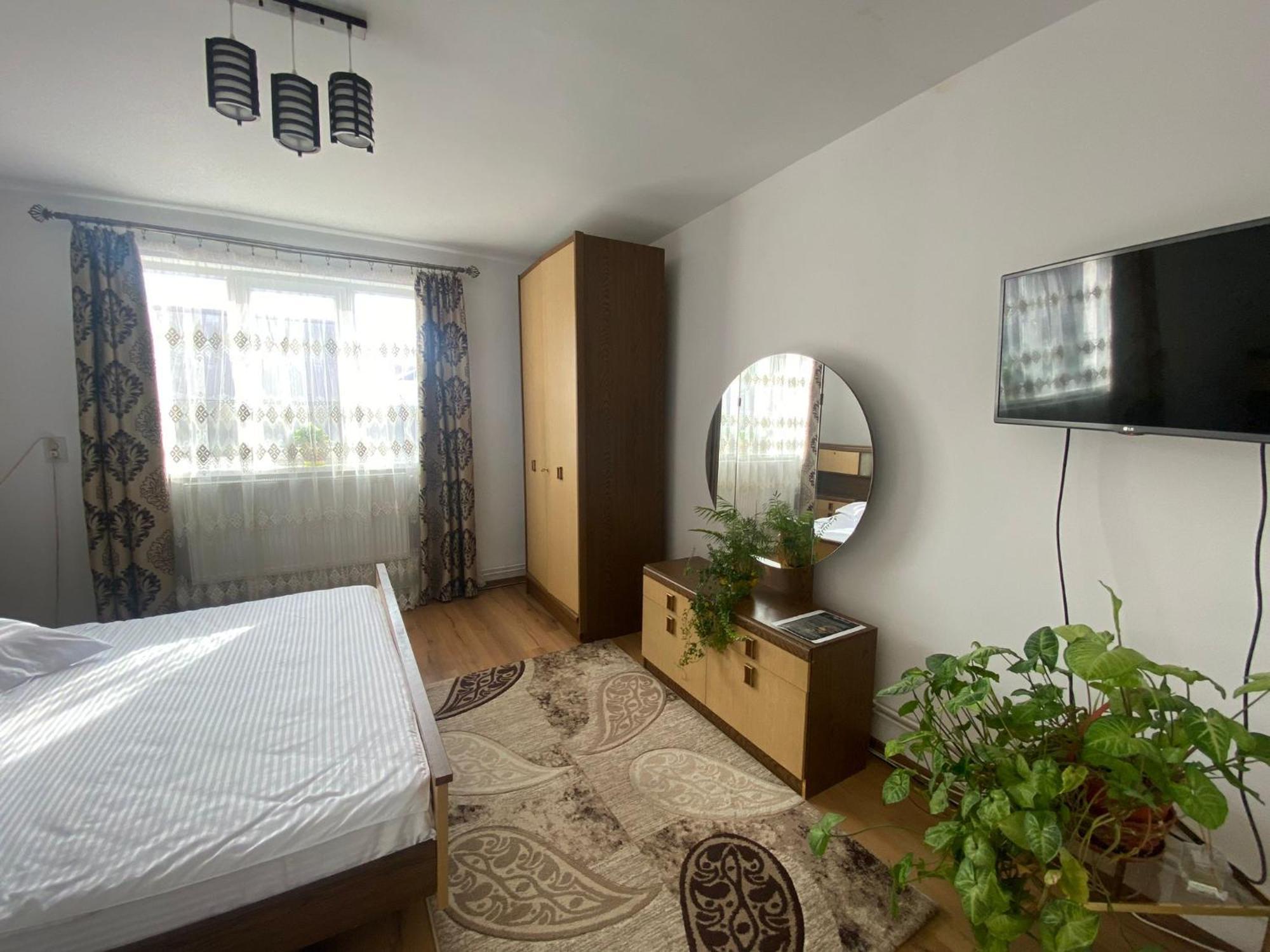 Casa Irina Hotel มานาสทิรีอา ฮูโมรูลุย ภายนอก รูปภาพ