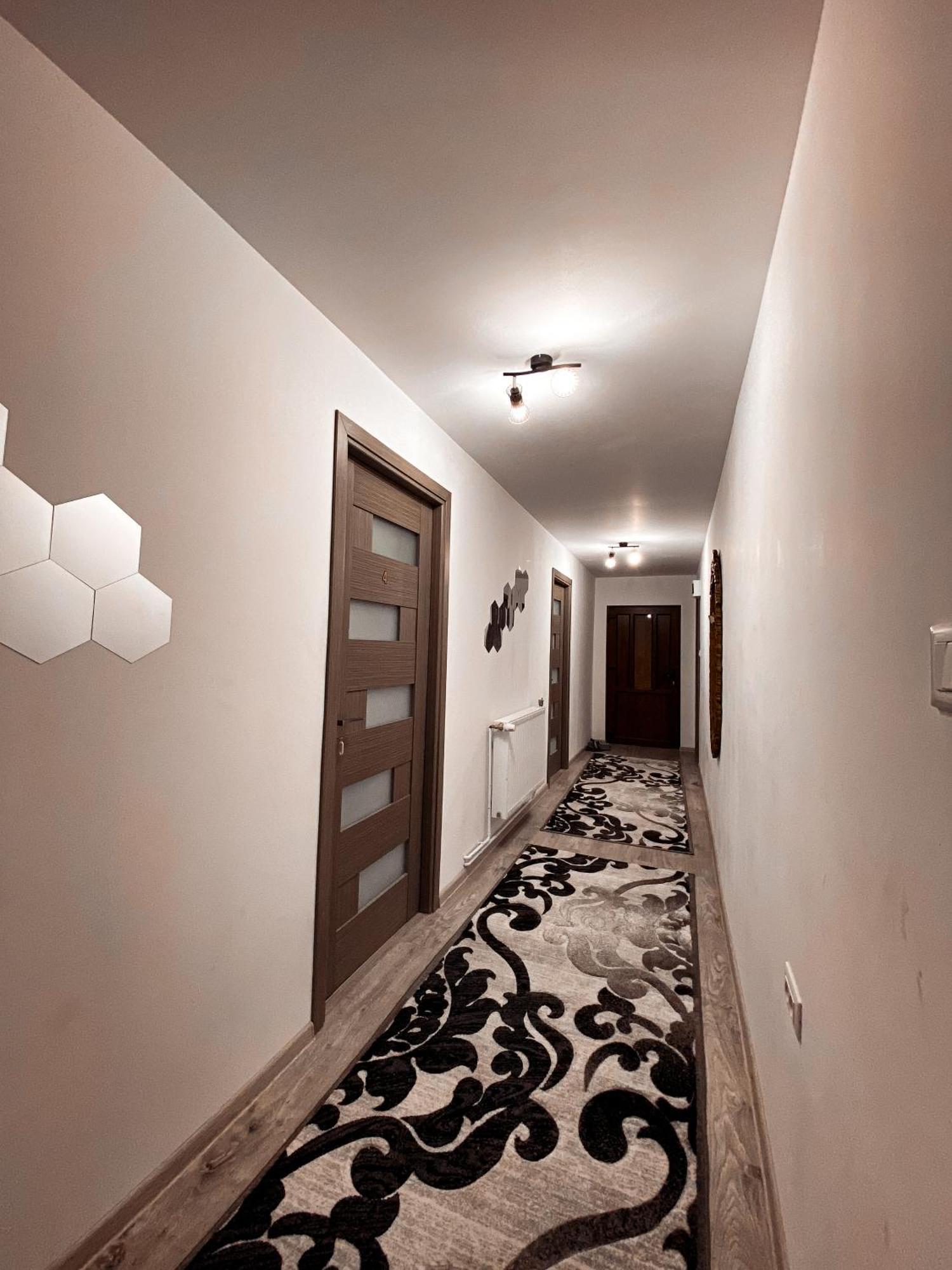 Casa Irina Hotel มานาสทิรีอา ฮูโมรูลุย ภายนอก รูปภาพ